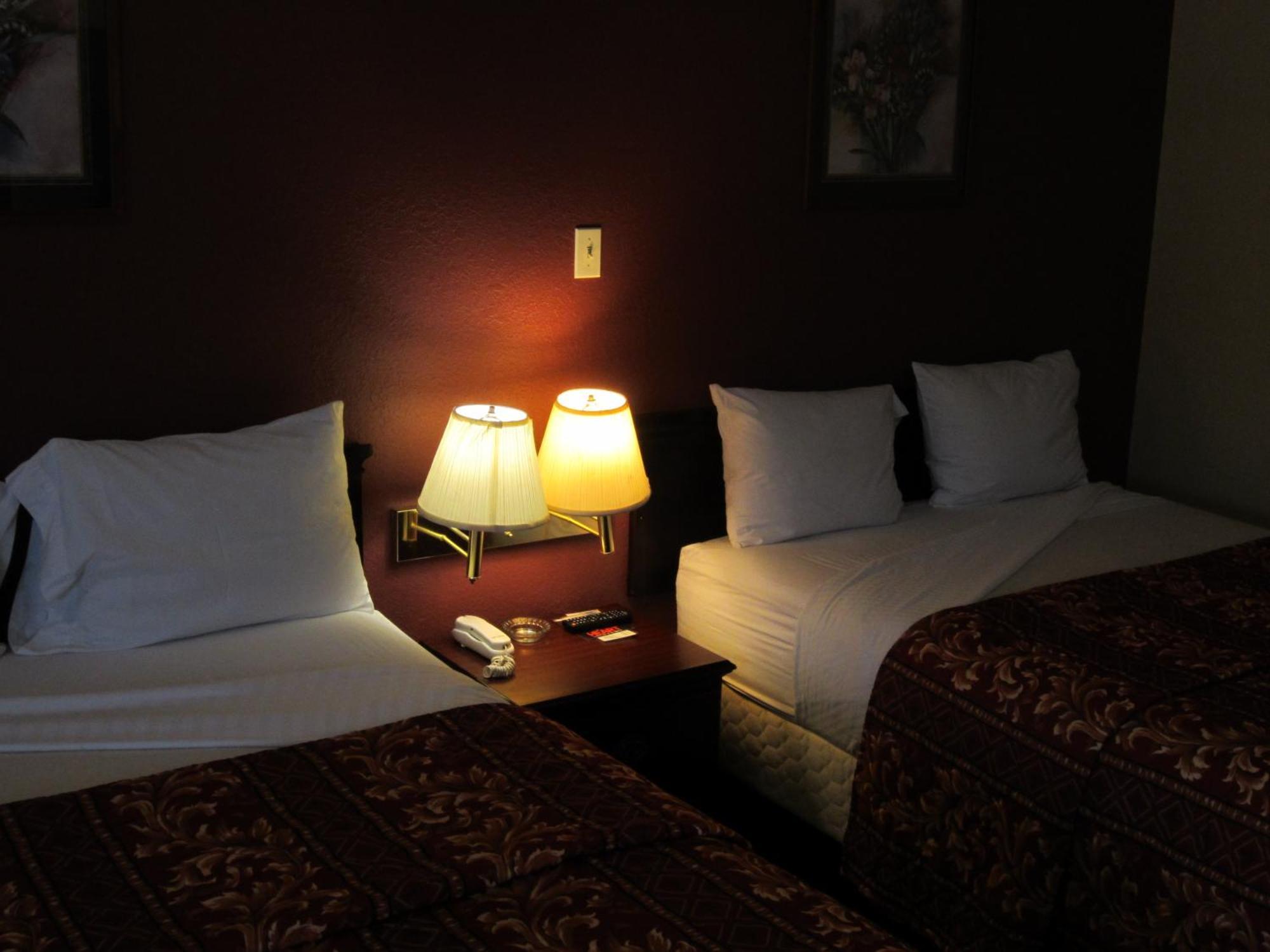First Western Inn - Fairmont City Quarto foto
